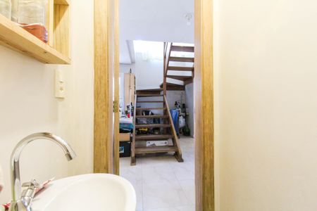 Casa à venda com 240m², 5 quartos e 5 vagasCasa 1 - Lavabo