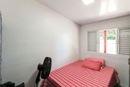 Casa à venda com 240m², 5 quartos e 5 vagasCasa 2 - Quarto 1