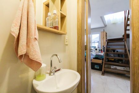 Casa à venda com 240m², 5 quartos e 5 vagasCasa 1 - Lavabo