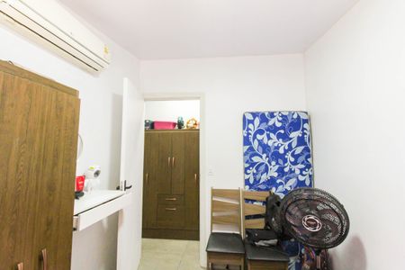 Casa à venda com 240m², 5 quartos e 5 vagasCasa 2 - Quarto 1