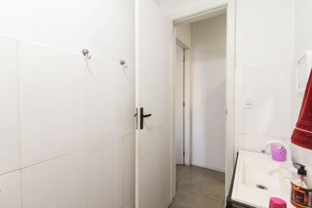 Casa à venda com 240m², 5 quartos e 5 vagasCasa 2 - Banheiro