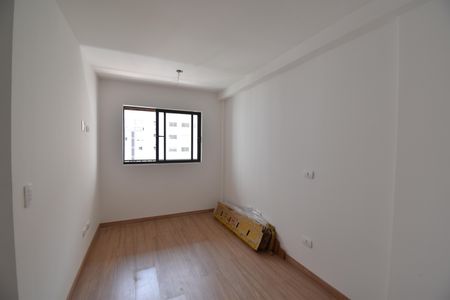 Studio de kitnet/studio para alugar com 2 quartos, 74m² em Cajuru, Curitiba