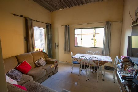 Casa para alugar com 2 quartos, 120m² em Samambaia Sul, Brasília