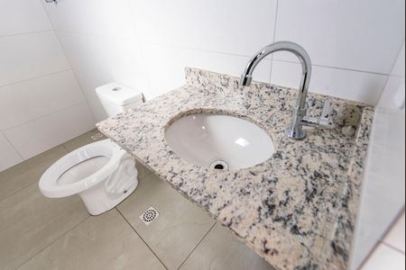 Apartamento à venda com 100m², 2 quartos e 1 vaga Apartamento à venda com 100m², 2 quartos e 1 vagaBanheiro da Cobertura