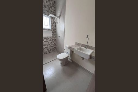 Casa à venda com 137m², 3 quartos e 4 vagasBanheiro