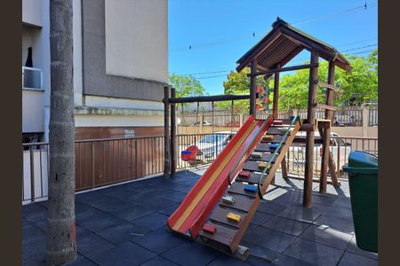 Apartamento para alugar com 52m², 2 quartos e 1 vaga Apartamento para alugar com 52m², 2 quartos e 1 vagaÁrea Comum - Playground
