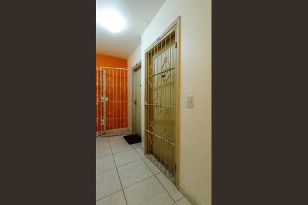 Apartamento à venda com 62m², 2 quartos e sem vaga Apartamento à venda com 62m², 2 quartos e sem vagaEntrada