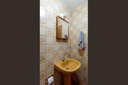 Lavabo de apartamento à venda com 2 quartos, 62m² em Cidade Baixa, Porto Alegre