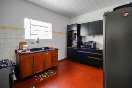 Casa para alugar com 120m², 4 quartos e 2 vagas Casa para alugar com 120m², 4 quartos e 2 vagasCozinha