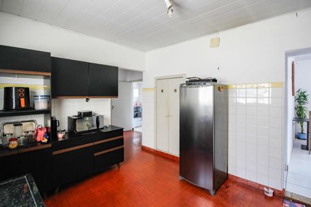 Casa para alugar com 120m², 4 quartos e 2 vagas Casa para alugar com 120m², 4 quartos e 2 vagasCozinha