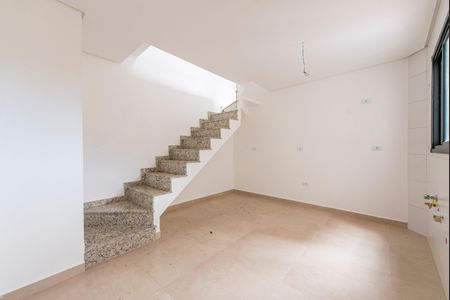 Apartamento à venda com 100m², 2 quartos e 2 vagasCozinha