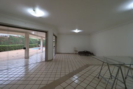 Sala de casa para alugar com 5 quartos, 610m² em Centro, Ribeirão Preto