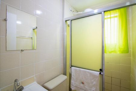 Apartamento à venda com 49m², 2 quartos e 1 vaga Apartamento à venda com 49m², 2 quartos e 1 vagaBanheiro