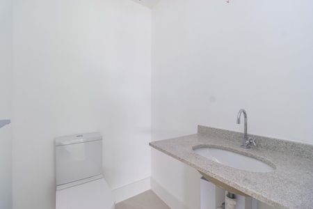 Apartamento para alugar com 142m², 3 quartos e 5 vagas Apartamento para alugar com 142m², 3 quartos e 5 vagasLavabo 1