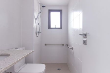 Apartamento para alugar com 142m², 3 quartos e 5 vagas Apartamento para alugar com 142m², 3 quartos e 5 vagasBanheiro da Suíte 3