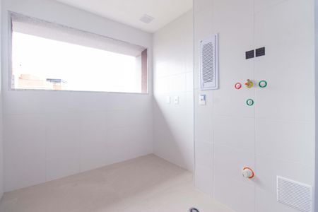 Apartamento para alugar com 142m², 3 quartos e 5 vagas Apartamento para alugar com 142m², 3 quartos e 5 vagasÁrea de Serviço