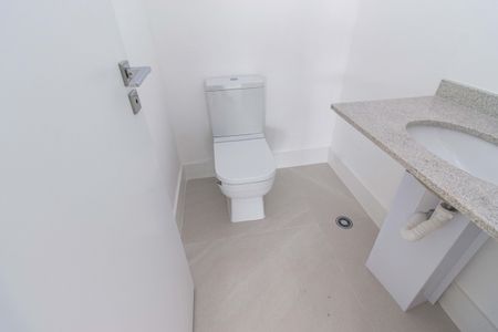 Apartamento para alugar com 142m², 3 quartos e 5 vagas Apartamento para alugar com 142m², 3 quartos e 5 vagasLavabo 1