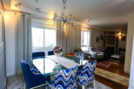 Apartamento para alugar com 160m², 3 quartos e 3 vagas Apartamento para alugar com 160m², 3 quartos e 3 vagassala