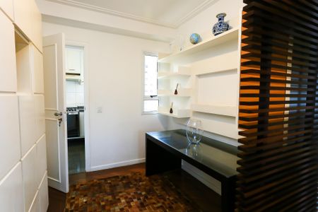 Apartamento para alugar com 160m², 3 quartos e 3 vagas Apartamento para alugar com 160m², 3 quartos e 3 vagassala