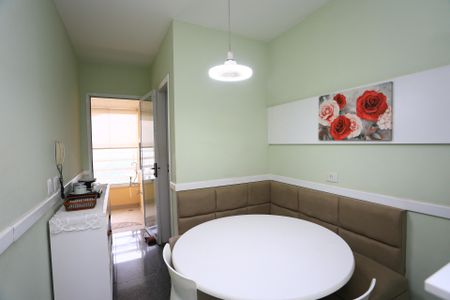 Apartamento para alugar com 160m², 3 quartos e 3 vagas Apartamento para alugar com 160m², 3 quartos e 3 vagascopa