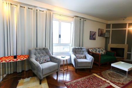 Apartamento para alugar com 160m², 3 quartos e 3 vagas Apartamento para alugar com 160m², 3 quartos e 3 vagassala