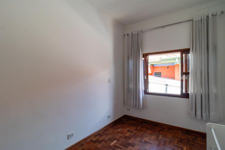 Casa para alugar com 350m², 4 quartos e 5 vagas Casa para alugar com 350m², 4 quartos e 5 vagasQuarto 2