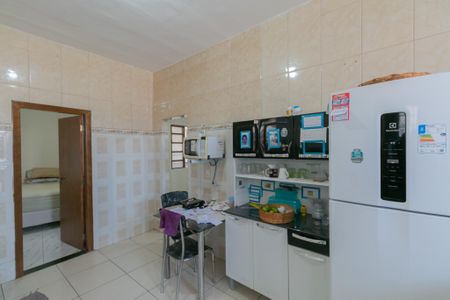 Casa à venda com 209m², 5 quartos e 2 vagas