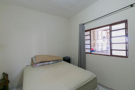 Casa à venda com 209m², 5 quartos e 2 vagas