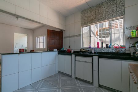 Casa à venda com 209m², 5 quartos e 2 vagas