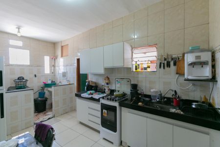 Casa à venda com 209m², 5 quartos e 2 vagas