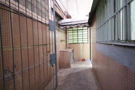 Casa à venda com 115m², 2 quartos e 1 vagaQuintal