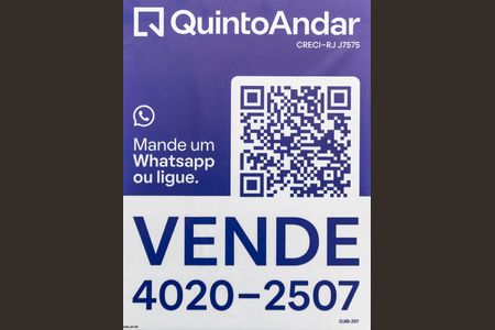 Apartamento à venda com 120m², 2 quartos e sem vaga Apartamento à venda com 120m², 2 quartos e sem vagaPlaca