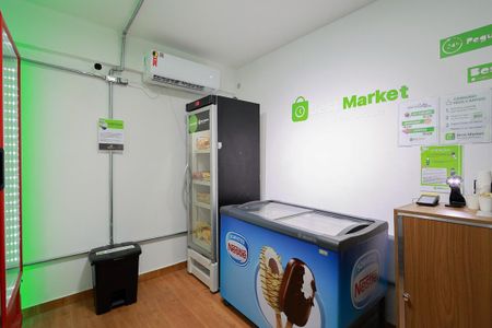 Apartamento à venda com 63m², 2 quartos e 1 vaga Apartamento à venda com 63m², 2 quartos e 1 vagaMercado