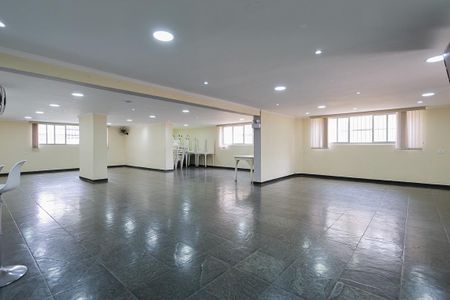 Apartamento à venda com 63m², 2 quartos e 1 vaga Apartamento à venda com 63m², 2 quartos e 1 vagaÁrea comum - Salão de festas