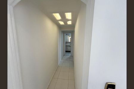Apartamento à venda com 63m², 2 quartos e 1 vaga Apartamento à venda com 63m², 2 quartos e 1 vagaCorredor