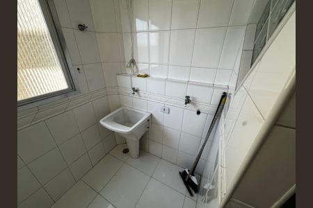 Apartamento à venda com 63m², 2 quartos e 1 vaga Apartamento à venda com 63m², 2 quartos e 1 vagaÁrea de Serviço