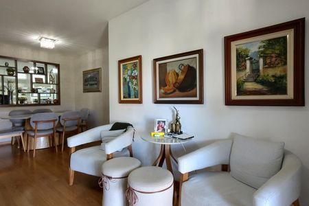 Apartamento para alugar com 85m², 2 quartos e 1 vaga Apartamento para alugar com 85m², 2 quartos e 1 vagaSala