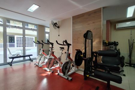 Apartamento para alugar com 85m², 2 quartos e 1 vaga Apartamento para alugar com 85m², 2 quartos e 1 vagaÁrea comum - Academia