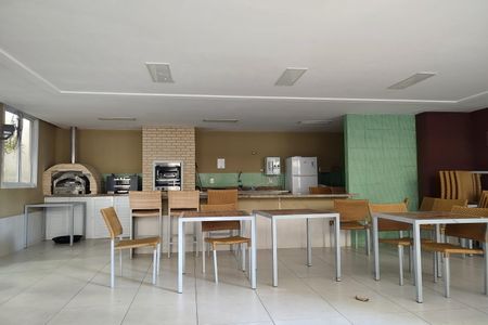 Apartamento para alugar com 85m², 2 quartos e 1 vaga Apartamento para alugar com 85m², 2 quartos e 1 vagaÁrea comum - Churrasqueira