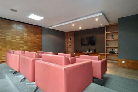 Apartamento para alugar com 85m², 2 quartos e 1 vaga Apartamento para alugar com 85m², 2 quartos e 1 vagaÁrea comum - Cinema