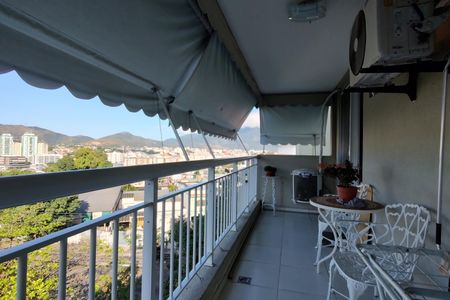 Varanda de apartamento para alugar com 2 quartos, 85m² em Taquara, Rio de Janeiro