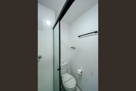 Banheiro de apartamento para alugar com 1 quarto, 20m² em Brás, São Paulo