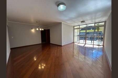 Apartamento à venda com 220m², 3 quartos e 2 vagas Apartamento à venda com 220m², 3 quartos e 2 vagasFoto 45