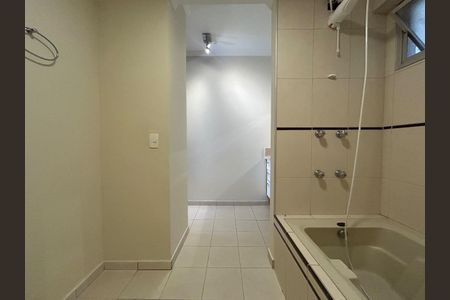 Apartamento à venda com 220m², 3 quartos e 2 vagas Apartamento à venda com 220m², 3 quartos e 2 vagasFoto 24