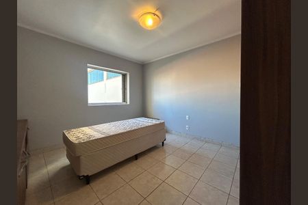 Apartamento à venda com 220m², 3 quartos e 2 vagas Apartamento à venda com 220m², 3 quartos e 2 vagasFoto 33