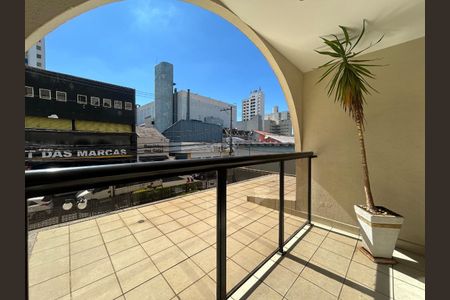 Apartamento à venda com 220m², 3 quartos e 2 vagas Apartamento à venda com 220m², 3 quartos e 2 vagasFoto 01