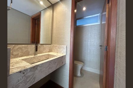 Apartamento à venda com 220m², 3 quartos e 2 vagas Apartamento à venda com 220m², 3 quartos e 2 vagasFoto 01