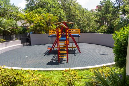 Apartamento para alugar com 78m², 3 quartos e 1 vaga Apartamento para alugar com 78m², 3 quartos e 1 vagaÁrea comum - Playground