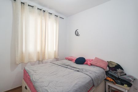 Quarto 1 de apartamento para alugar com 2 quartos, 43m² em Jardim Monte Alegre, Taboão da Serra