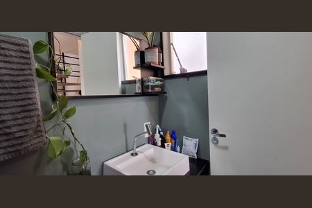 Lavabo de casa de condomínio para alugar com 2 quartos, 60m² em Campeche Leste, Florianópolis